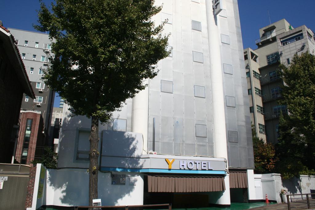 Y Seoul