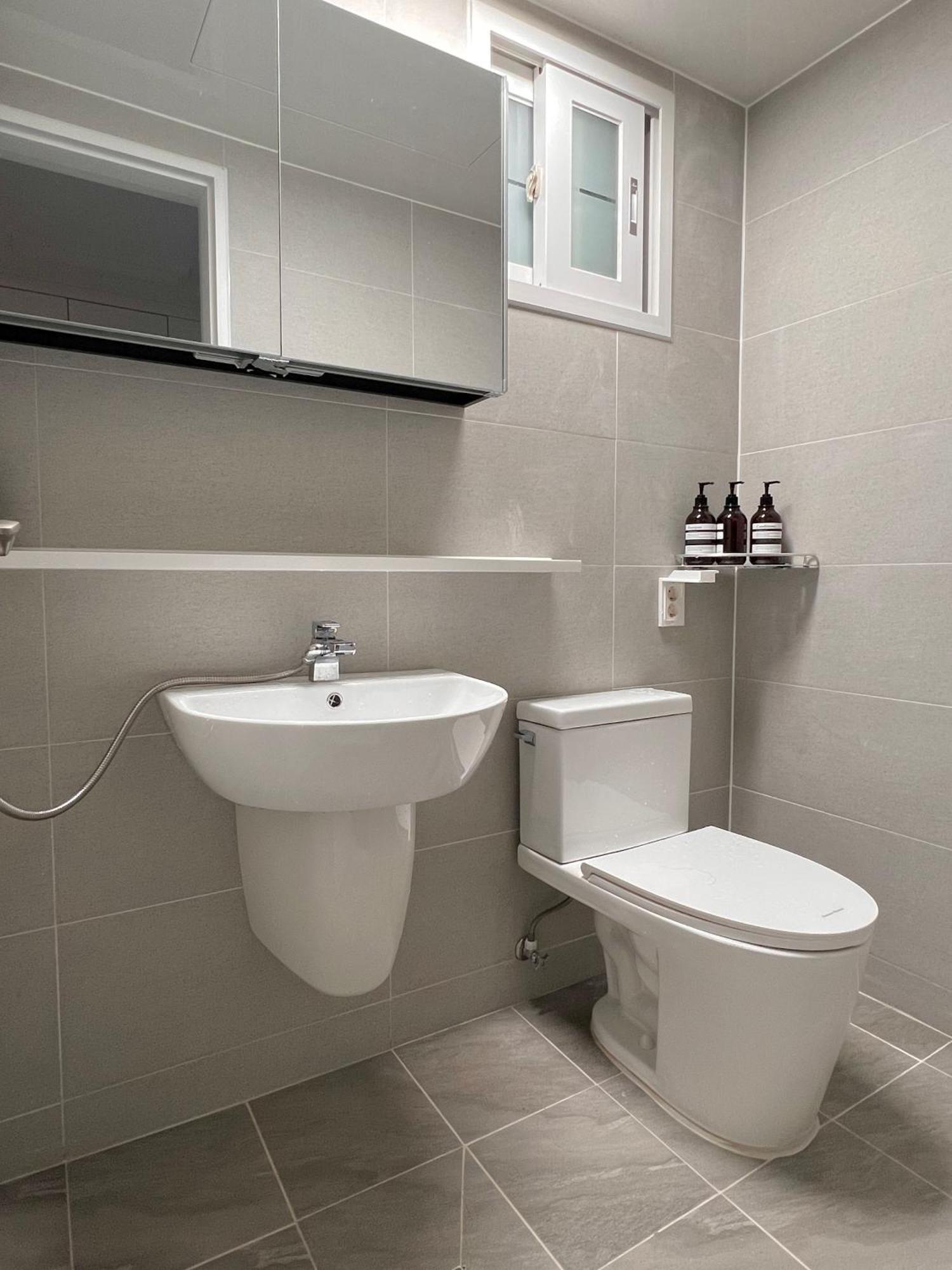 Doboy House Apartment Seoul