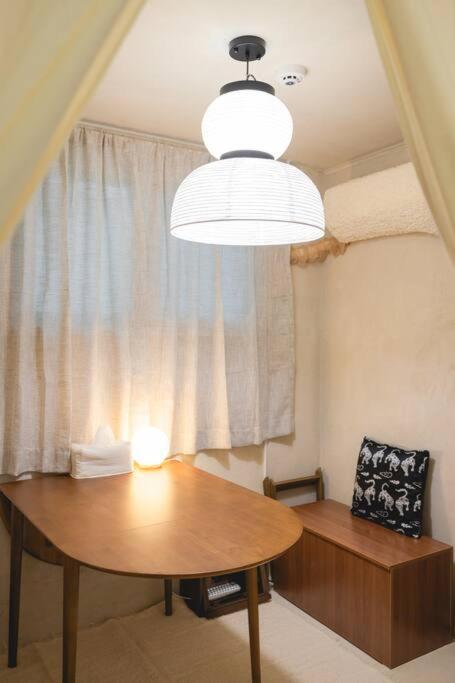 Apartment Urban Secret Space - Europe Mood, Seongsu, 4mins To Gunguk Univ Station Seoul