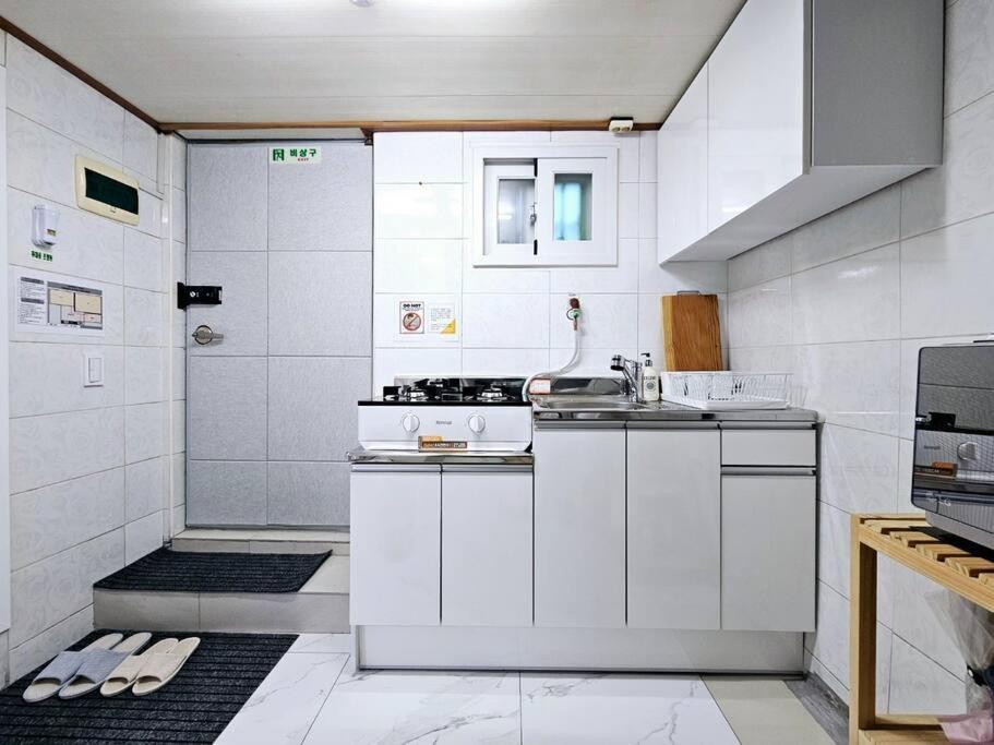 Newseongsu/konkuk U/pogunistay Apartment *