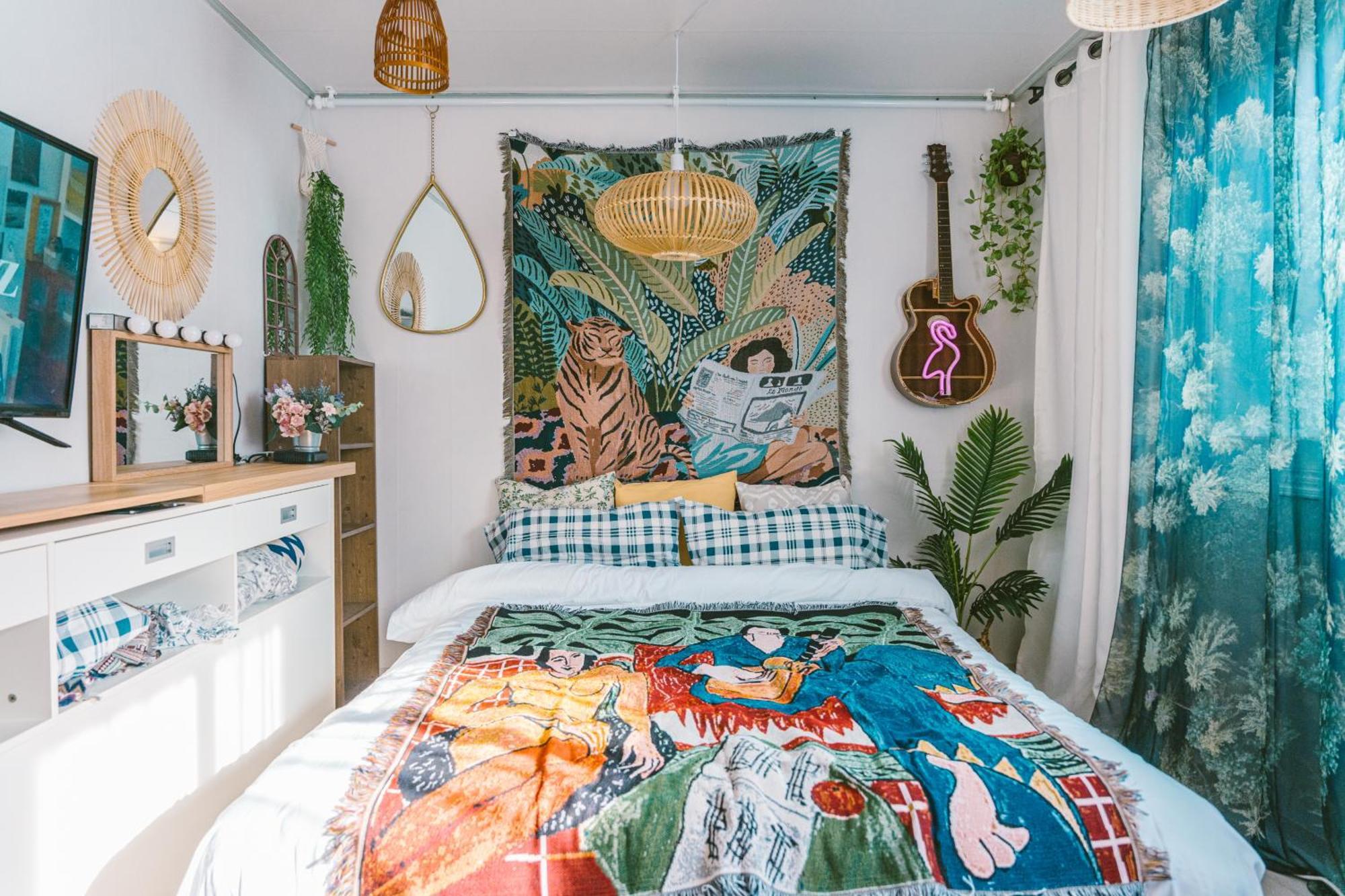 Bohemian Jungle Apartment *