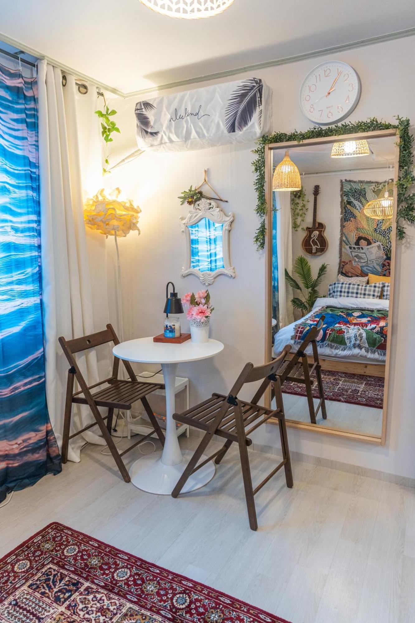 Bohemian Jungle Apartment Seoul