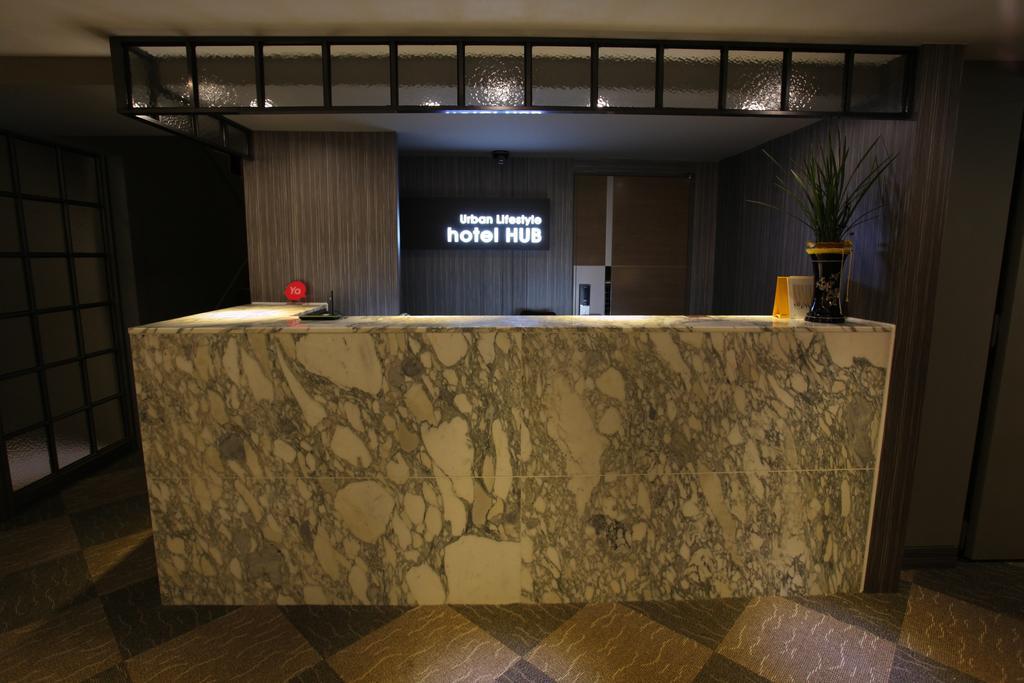Hotel Hub 2*