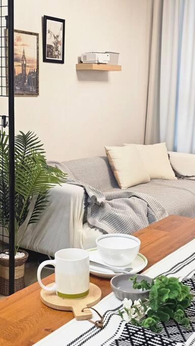 Cozy Near Hongdae & Sinchon Station 4min For Max 6 Seoul
