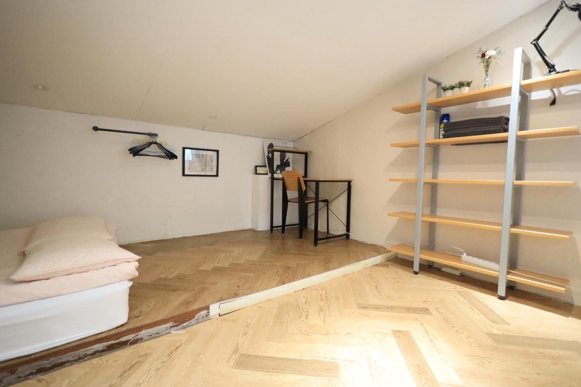 Sisnbro Guest house
