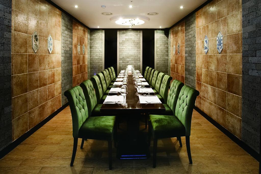 Savoy Myeongdong Hotel 3*