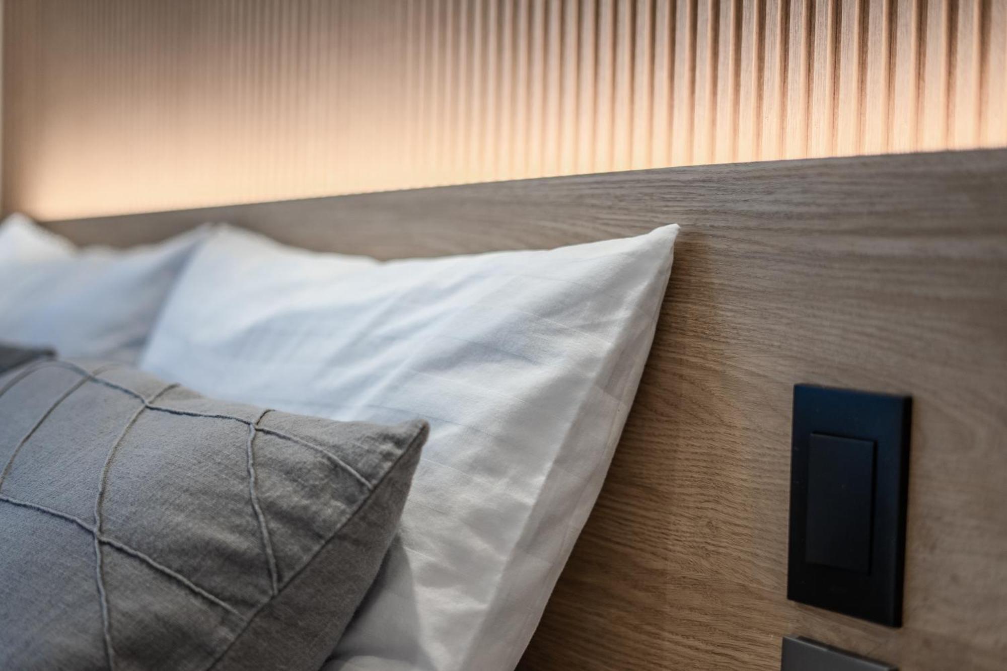 Guest house Myeongdong Artmonstay 2*