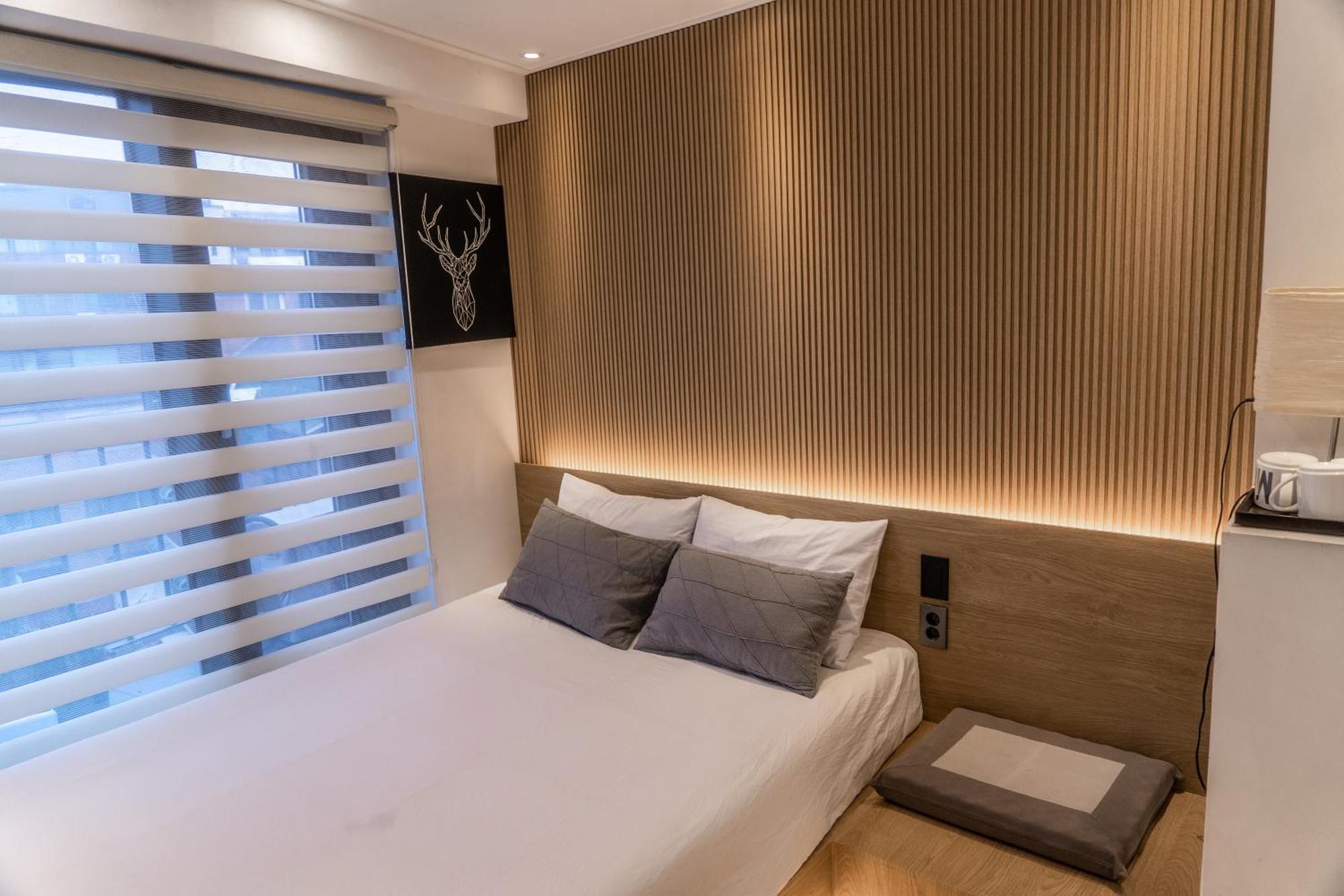Guest house Myeongdong Artmonstay