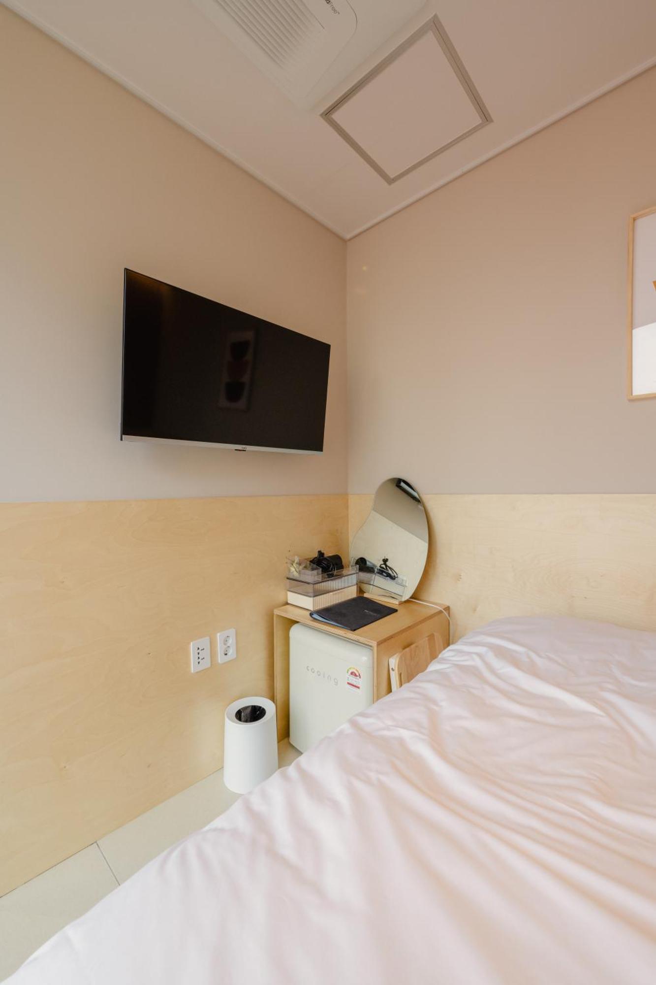 Hithere Myeongdong Hostel Seoul