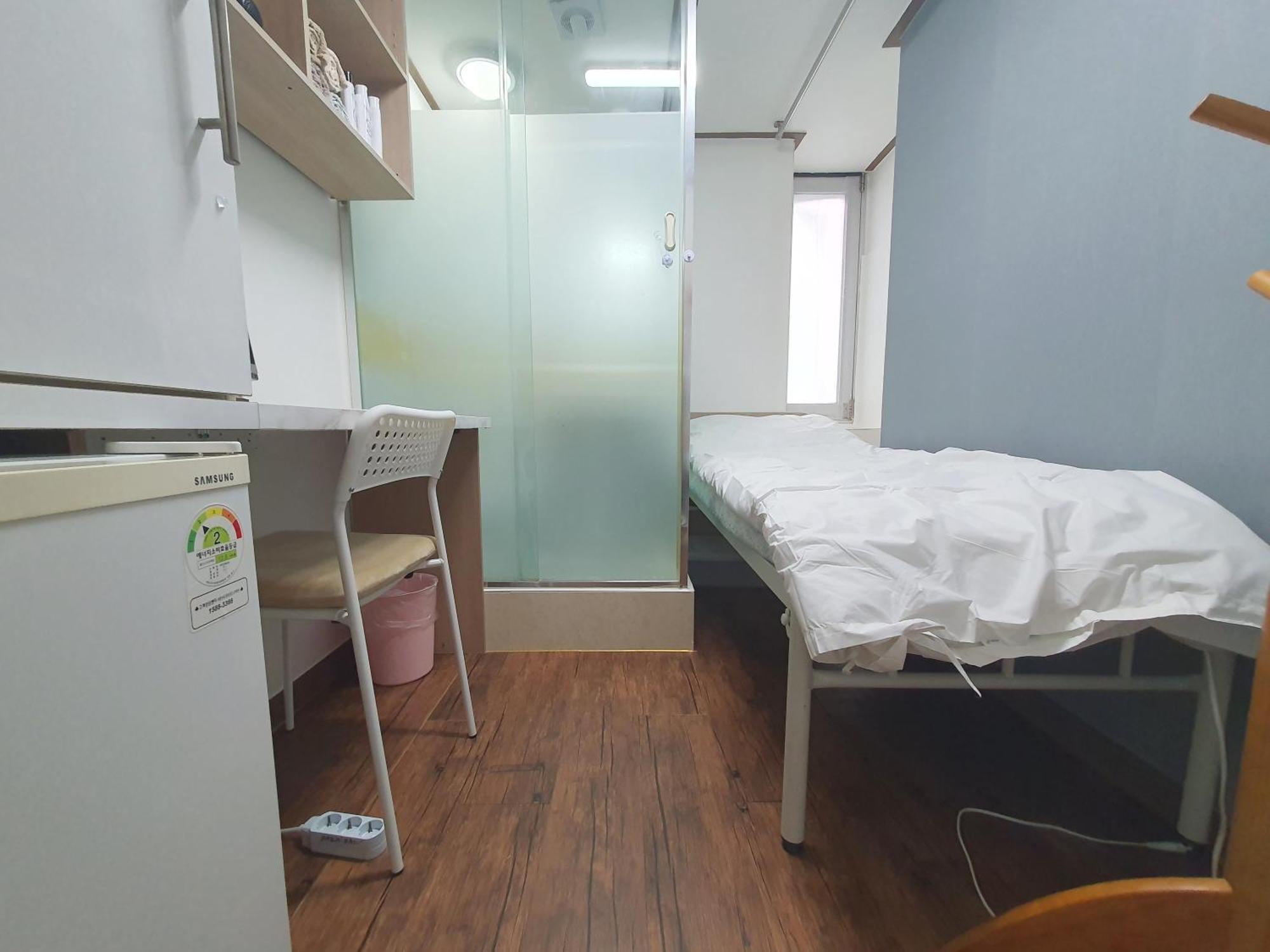 Guest house Apgujeong