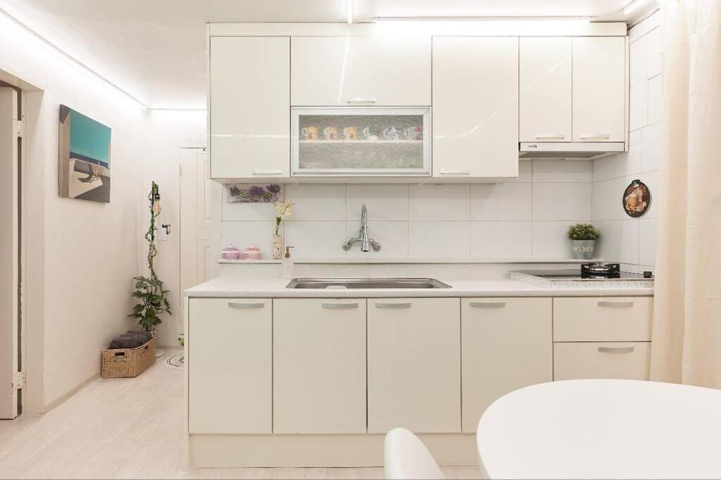 Villa #1 Mapo Hongdae Detached 마포 공항철도 홍대입구역 도보5분 *