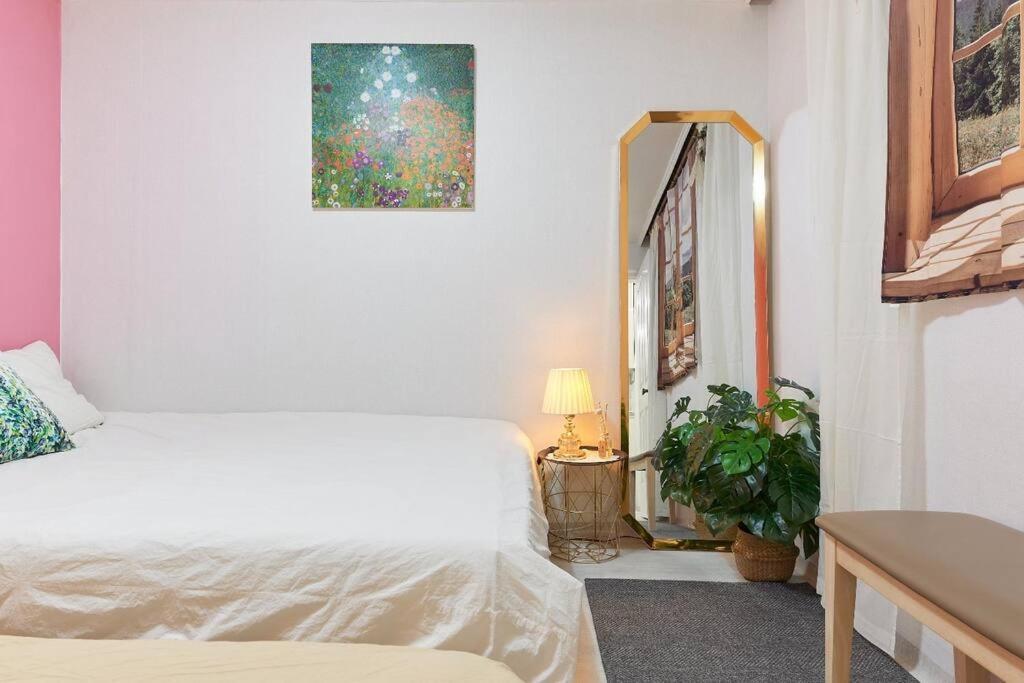 Villa #1 Mapo Hongdae Detached 마포 공항철도 홍대입구역 도보5분 *