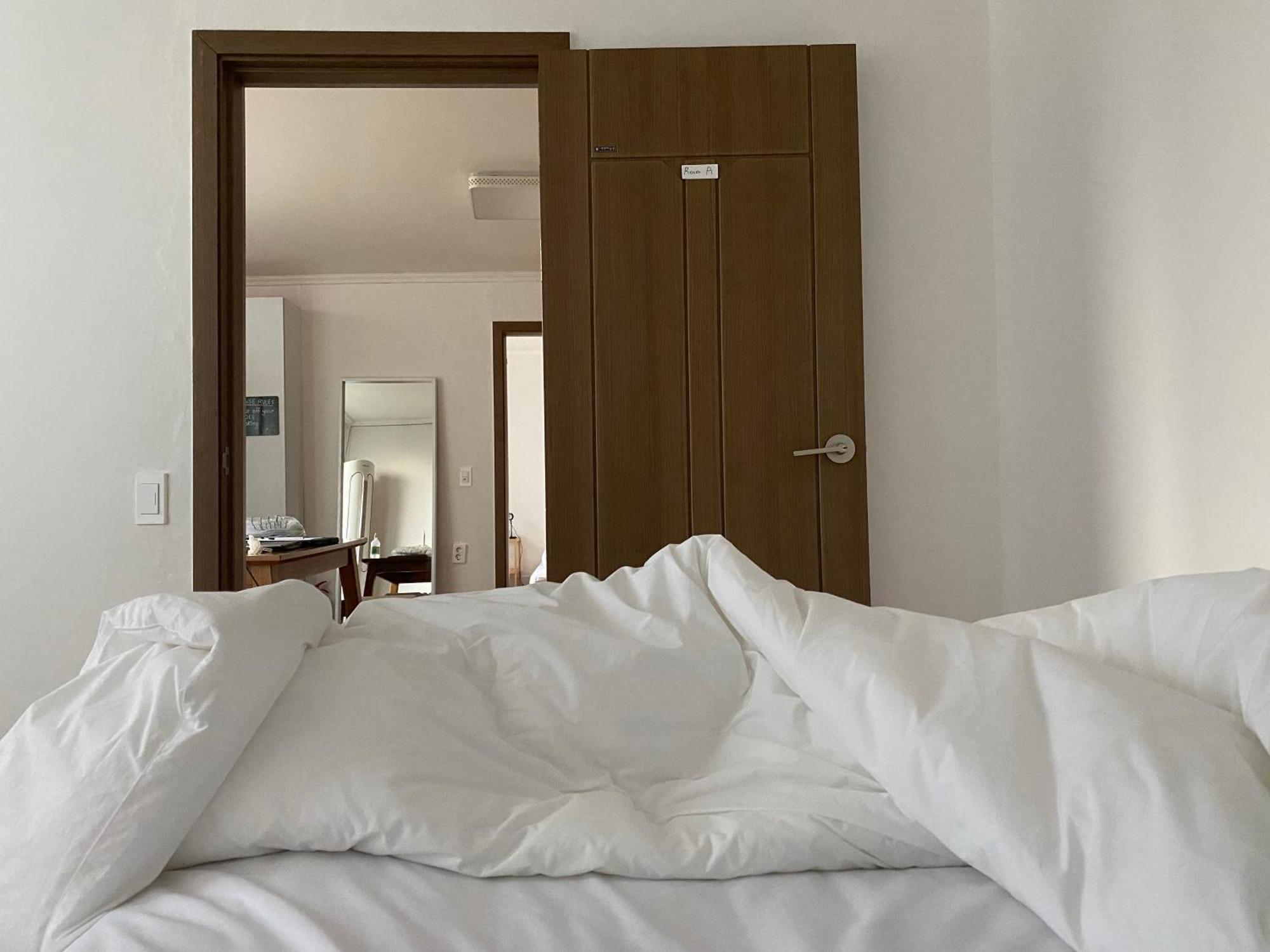 10m Walk From Station Apartment