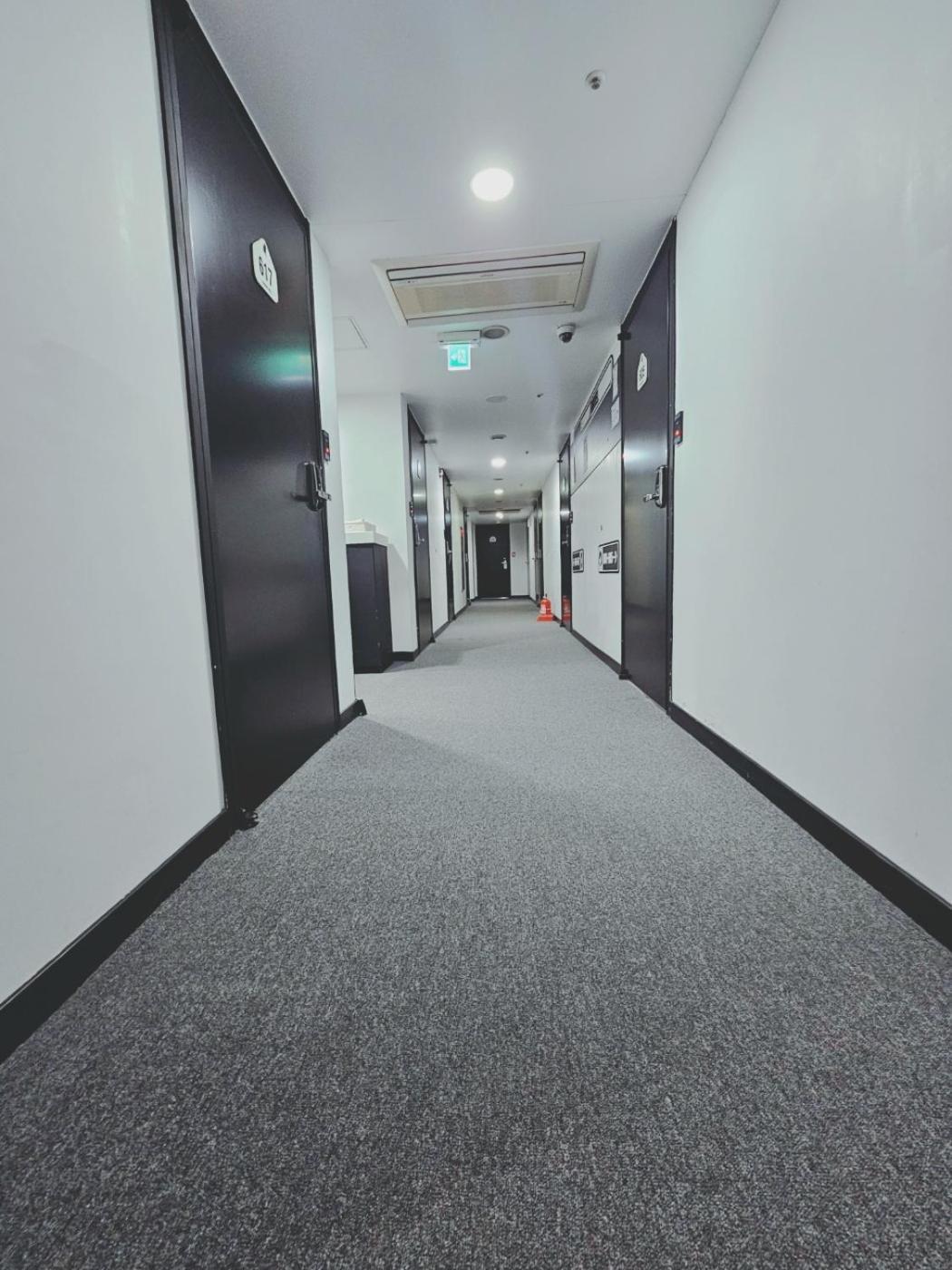 Ekonomy Myeongdong Premier Hostel