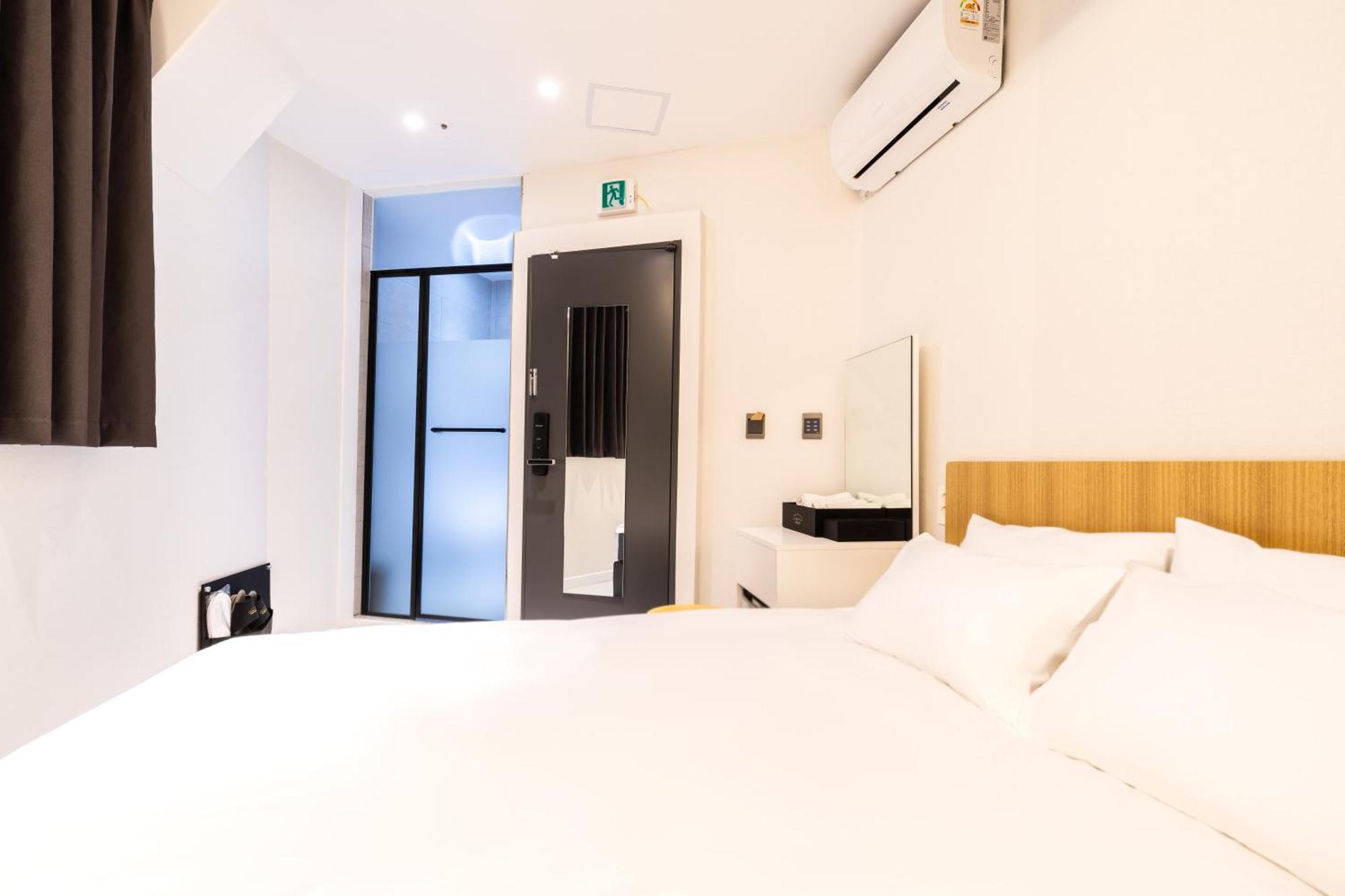 Hotel U Myeongdong