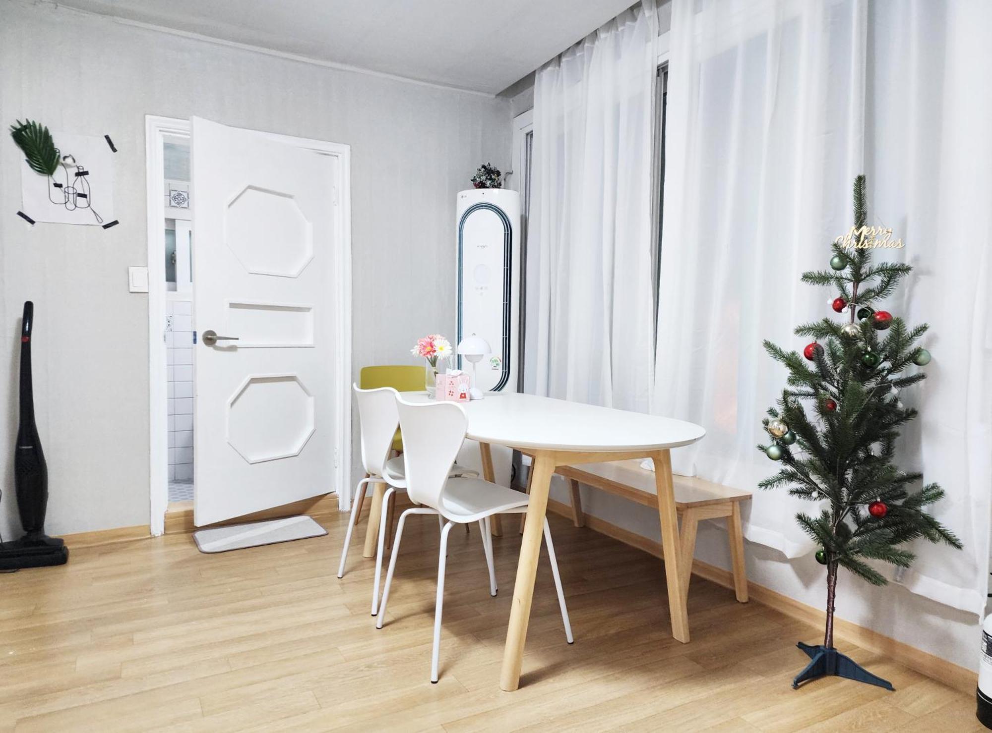 Apartment In North Seoul