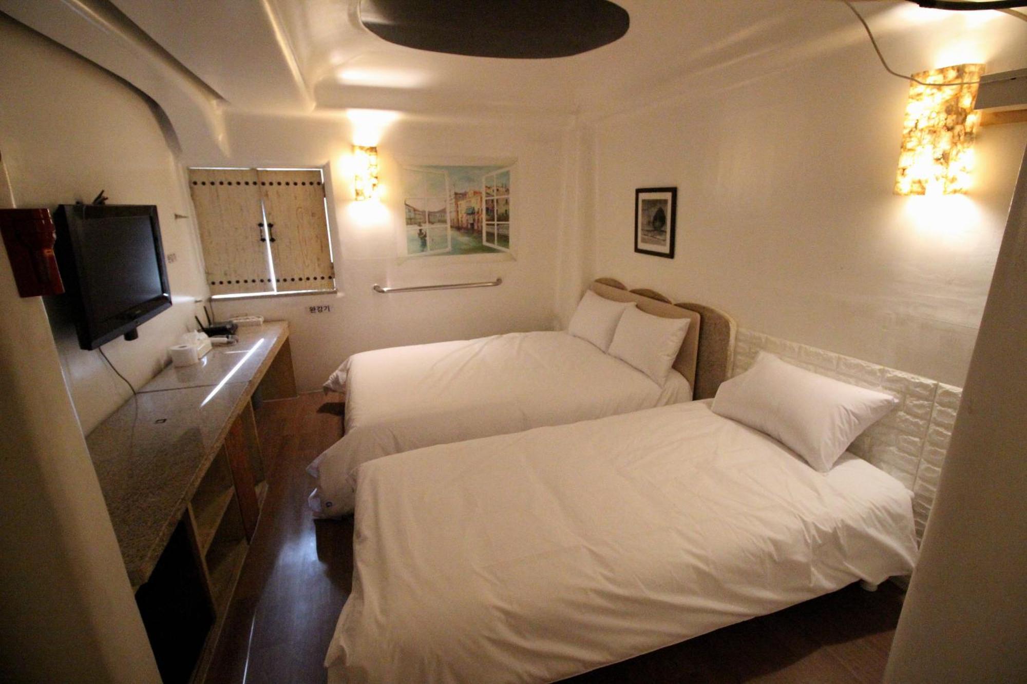 Sinchon Gaon Hostel Seoul