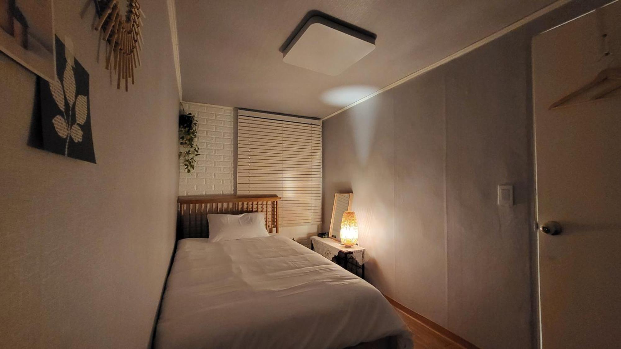 홍대 인근 이대역 # E202 Apartment *