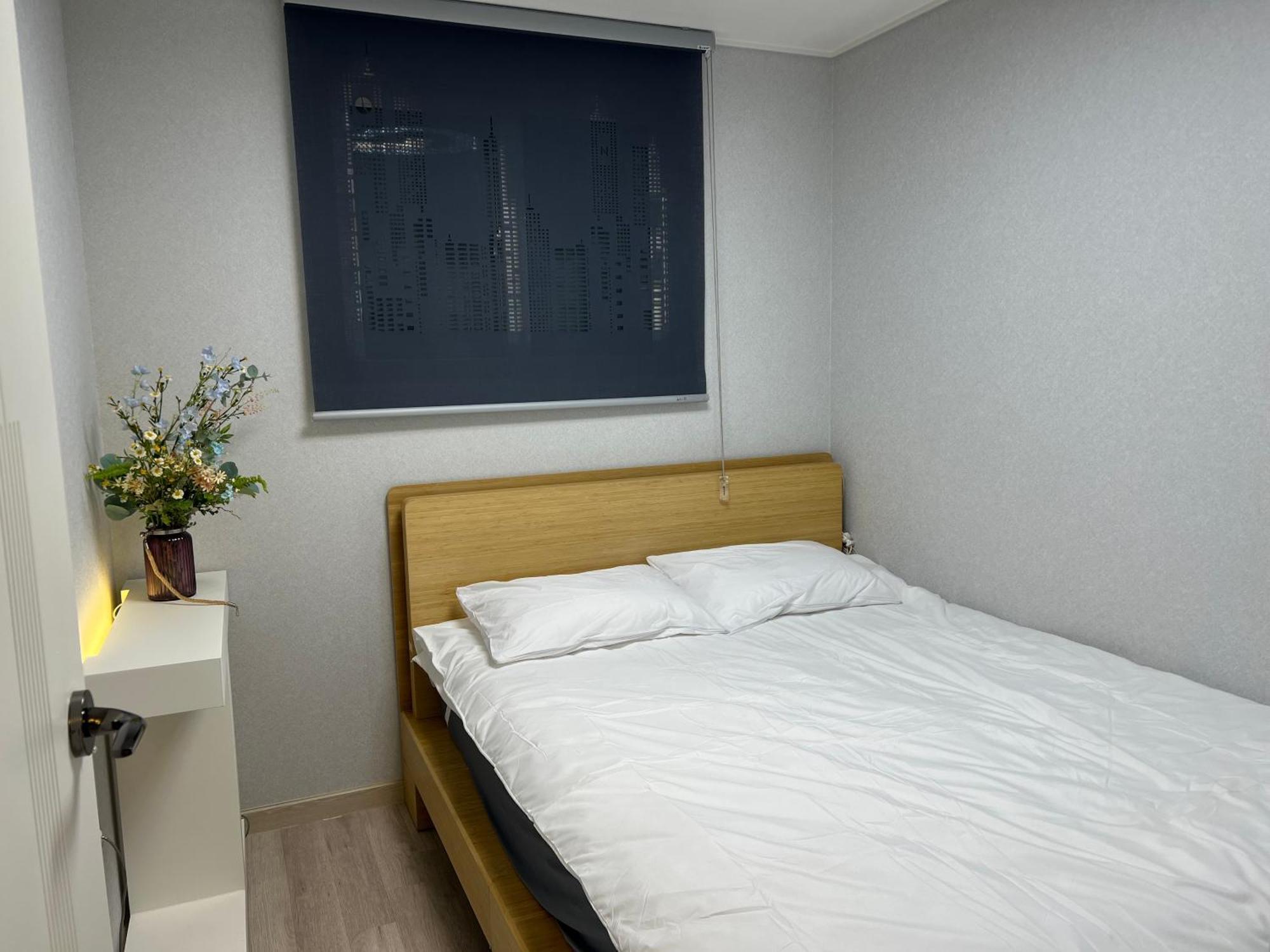 Apartment Sheem Nokbeon St 3 Min