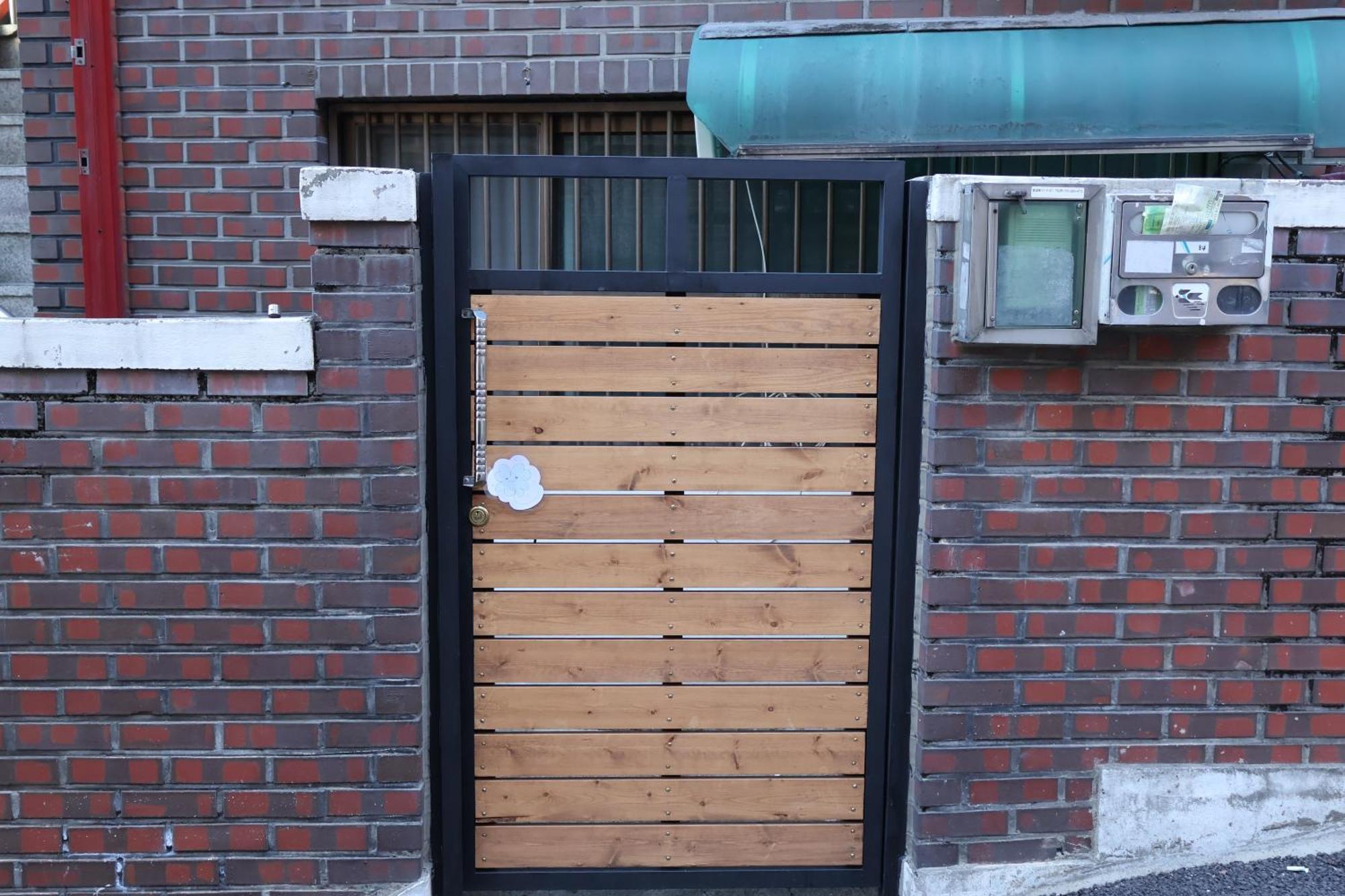 Clover Stay, 2br,1ba,mapo, Free-wifi, Apartment *