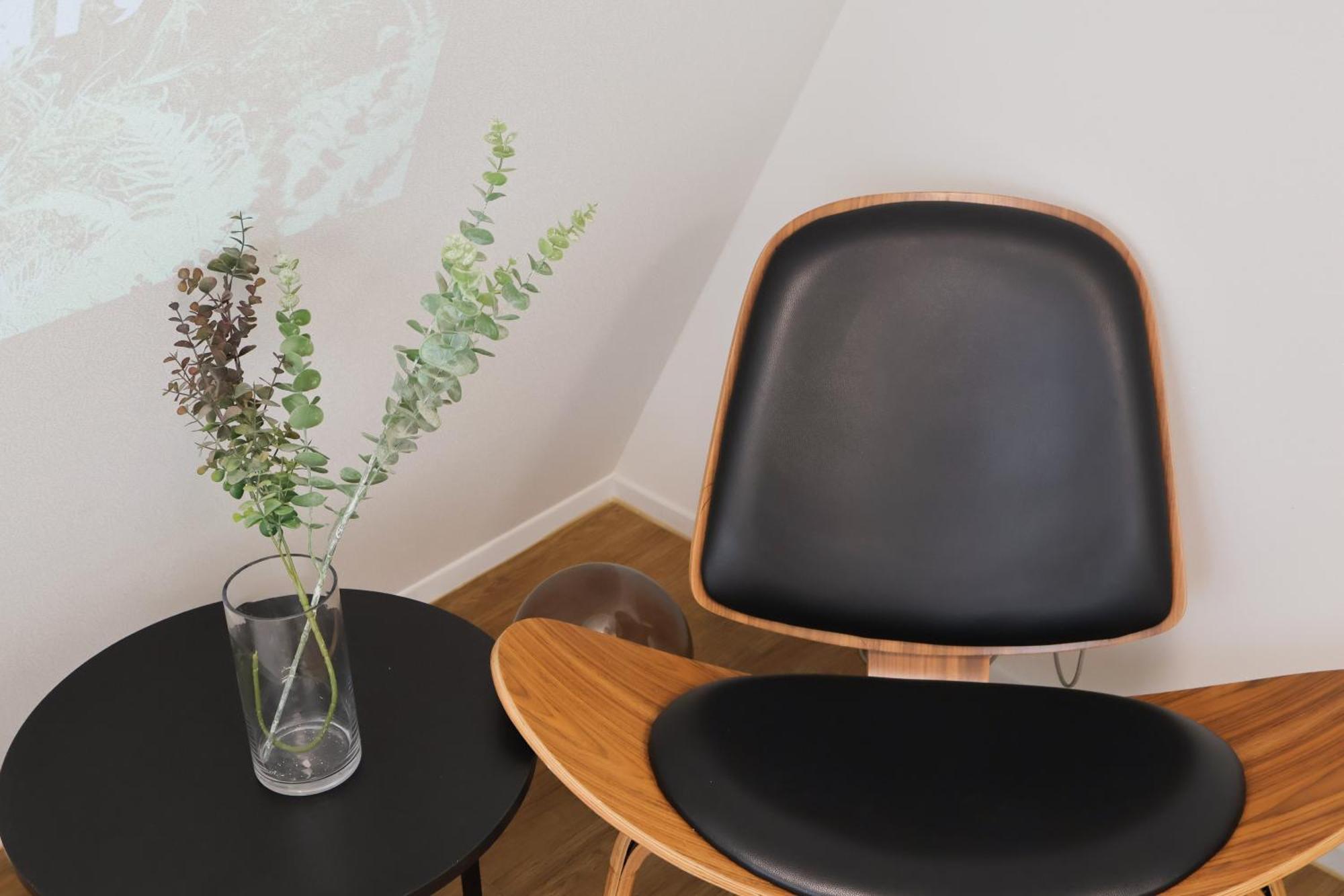 Apartment Hongdae 10mins, Hapjeong 5mins, Airportbus 5mins, Largo House Seoul- Foreigner Only Seoul