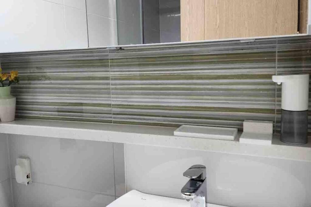 The Share Myeongdong High Floor & Free Gym #subway Station 3min #myeongdong 10min Apartment