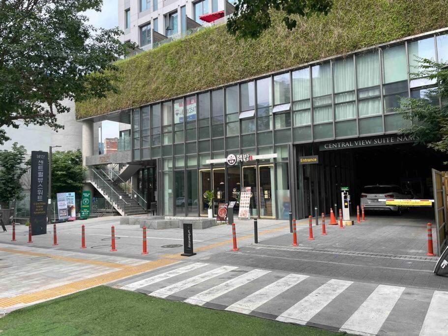 The Share Myeongdong High Floor & Free Gym #subway Station 3min #myeongdong 10min