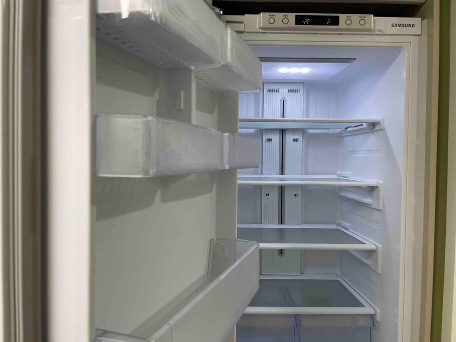 The Share Myeongdong High-rise Floor & Free Gym #subway Station 3min #myeongdong 10min Apartamento