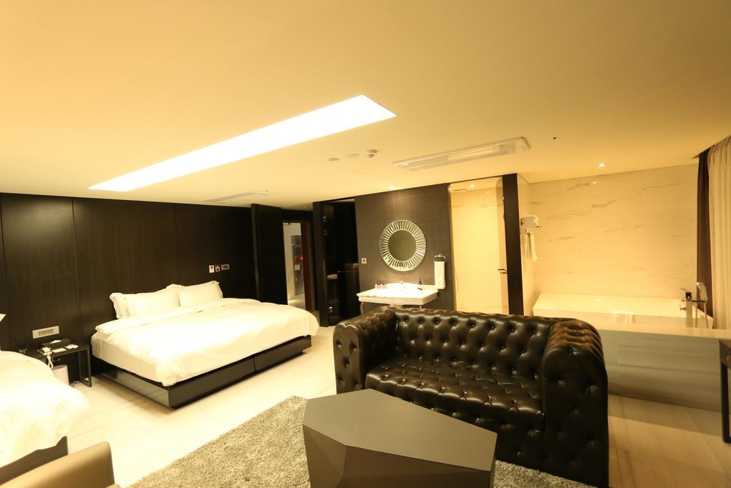 Richwell Seoul