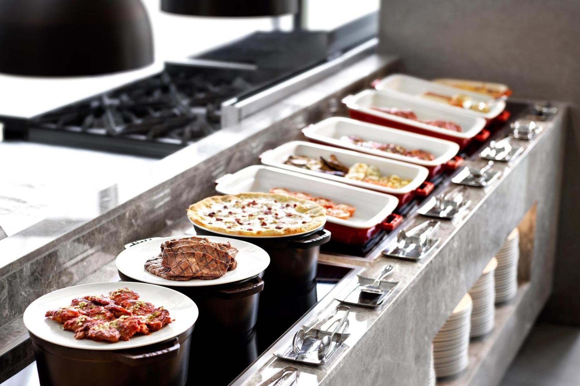 Four Points By Sheraton Josun, Myeongdong 4*