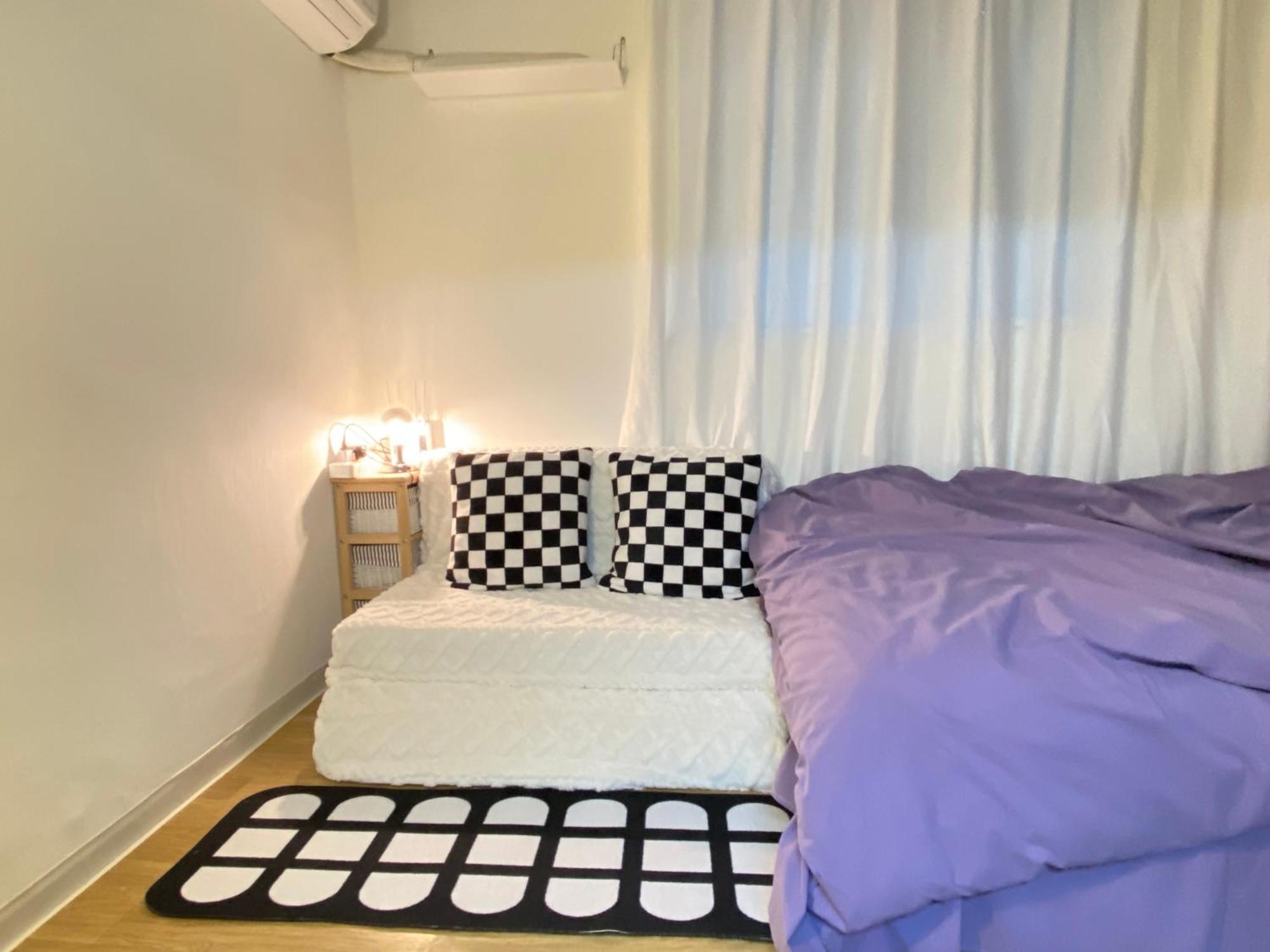 2 Rooms-2mins To Mrt,15mins To Hongdae Apartment