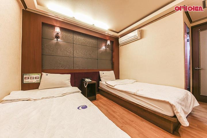 Coups Hotel