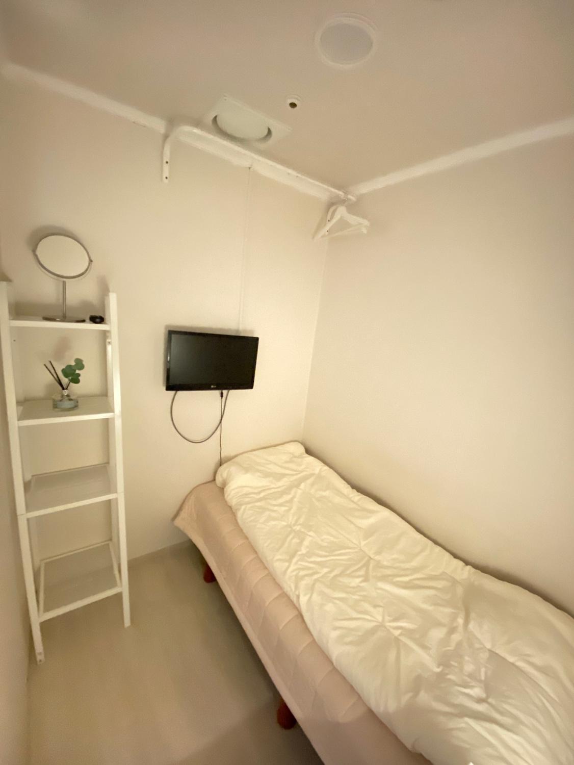 The Cube House - Female Only Hostel