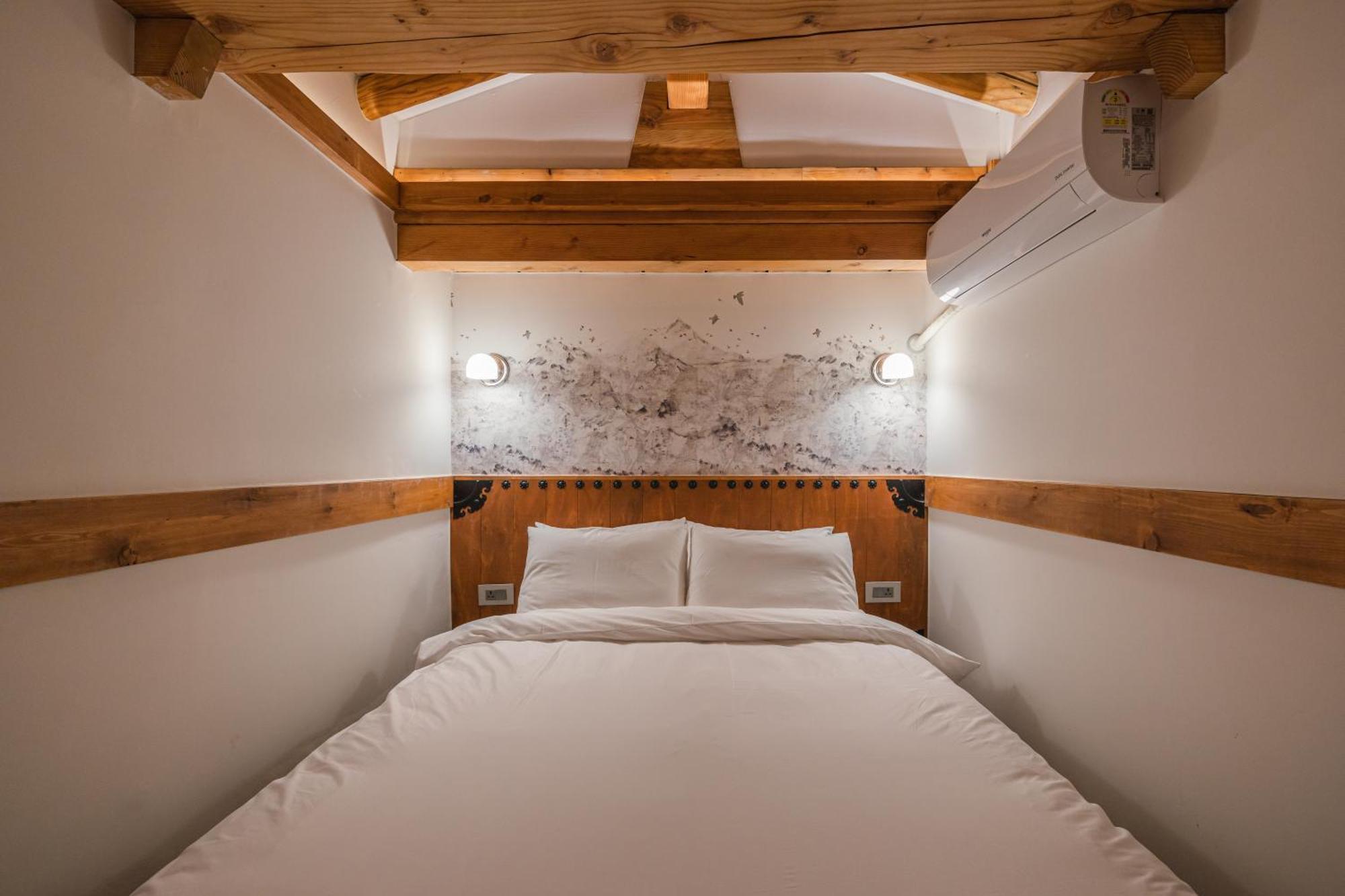 Subtle Grace Villa Seoul