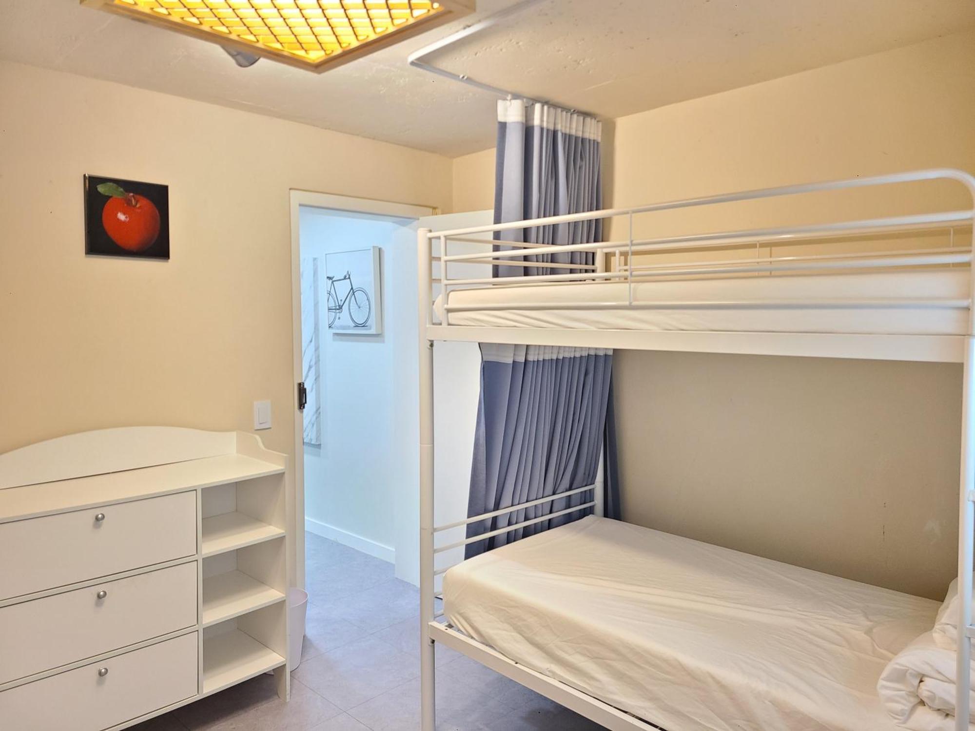 Guest house Batwo - For Foreigners Only