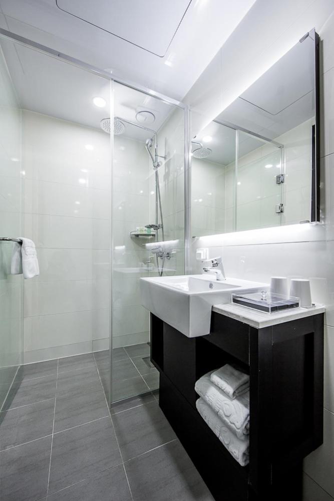 Golden Hotel 4*