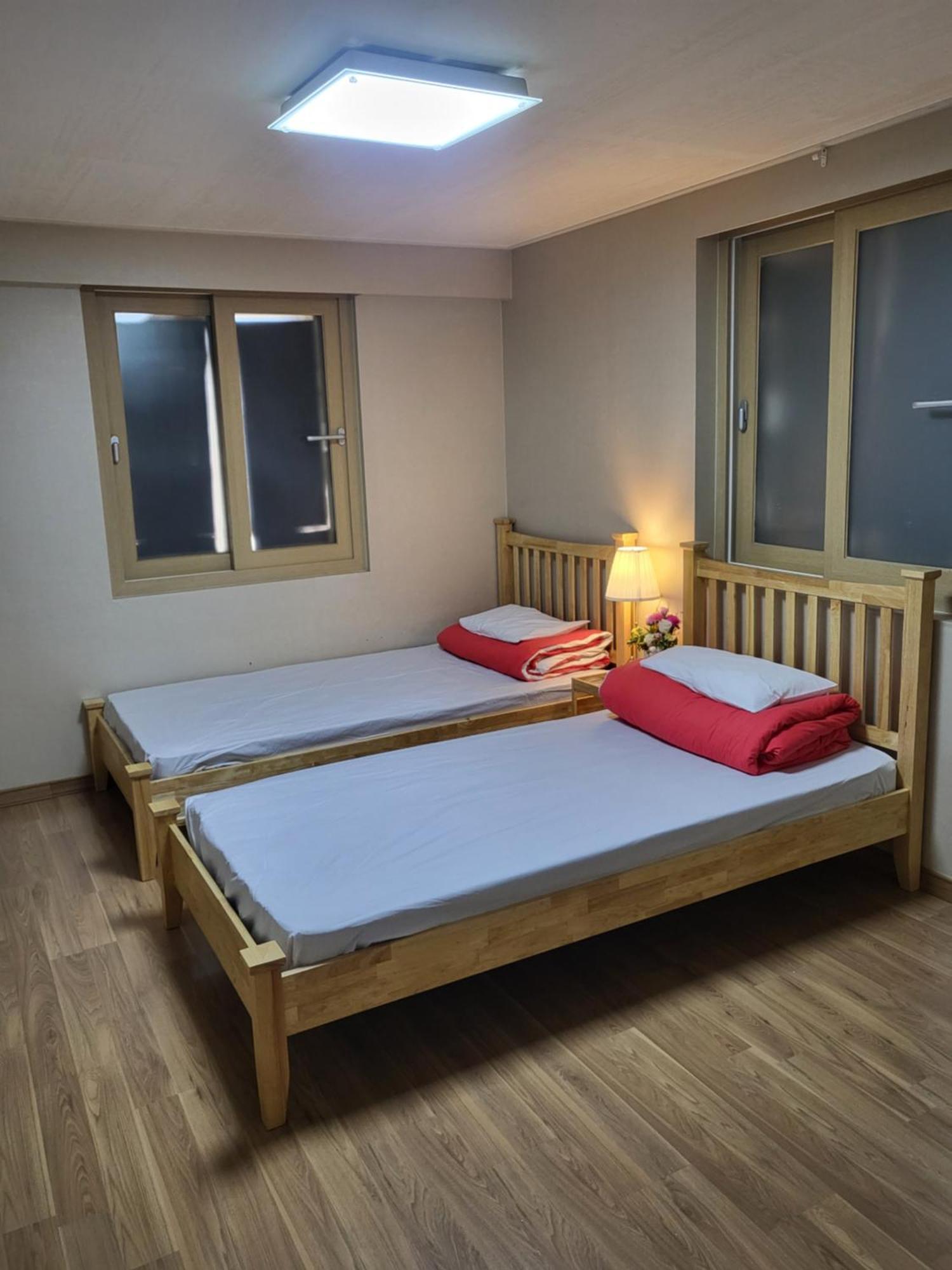Guest house Red Seoul