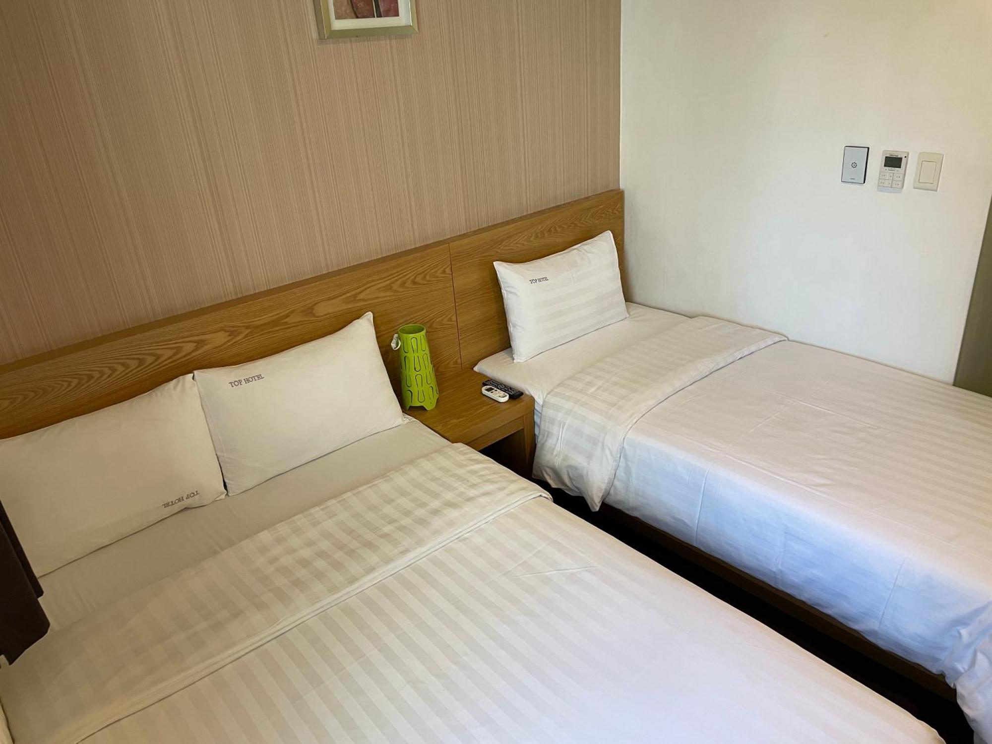 Aparthotel & 3*