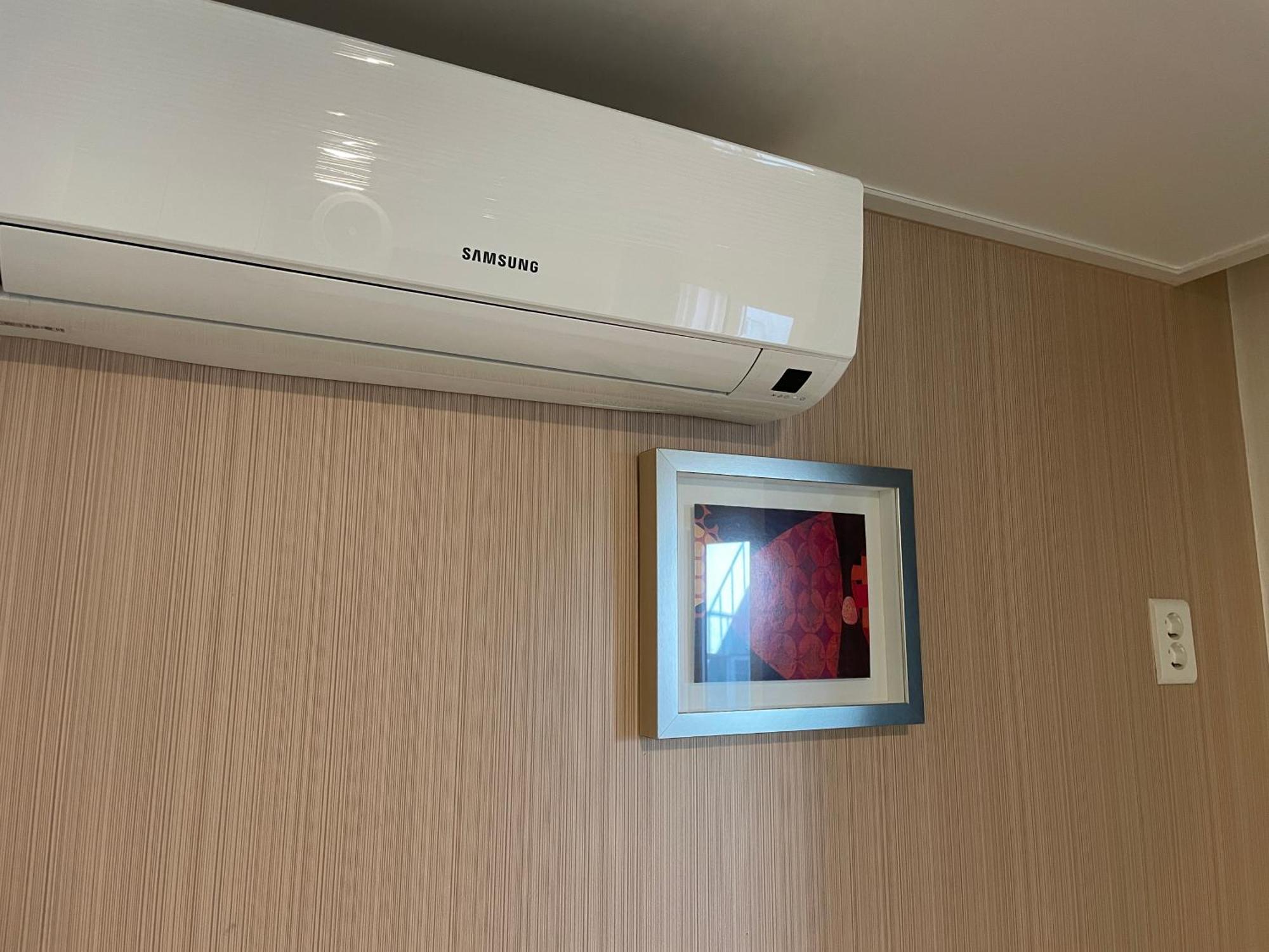 Aparthotel &