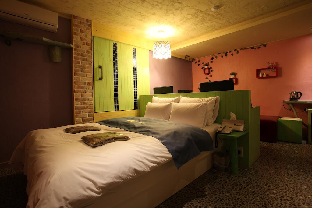 Pharaoh Hotel