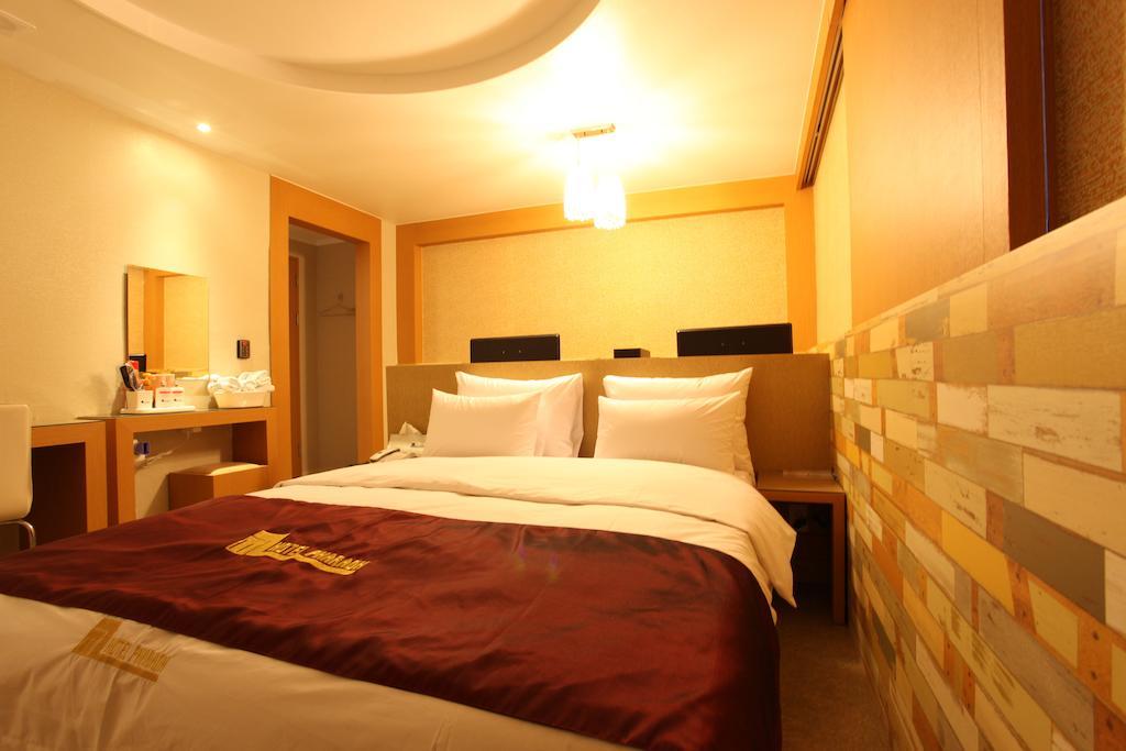 Pharaoh Hotel 3*