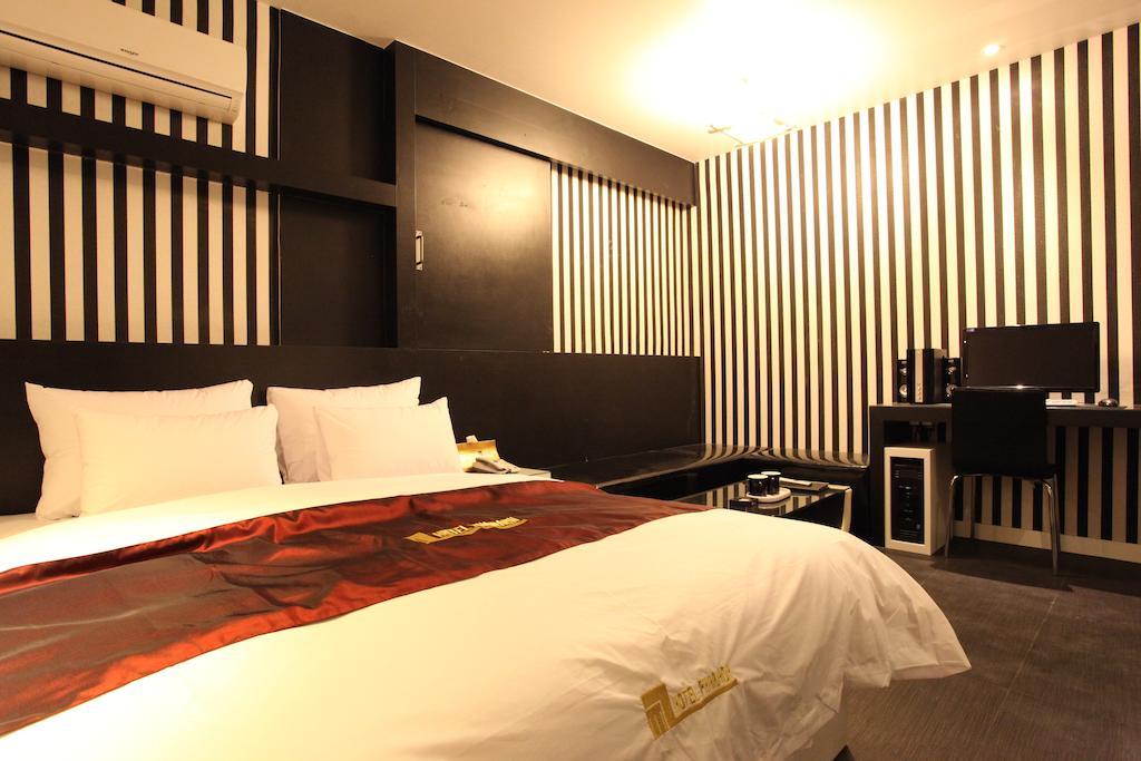 Pharaoh Hotel