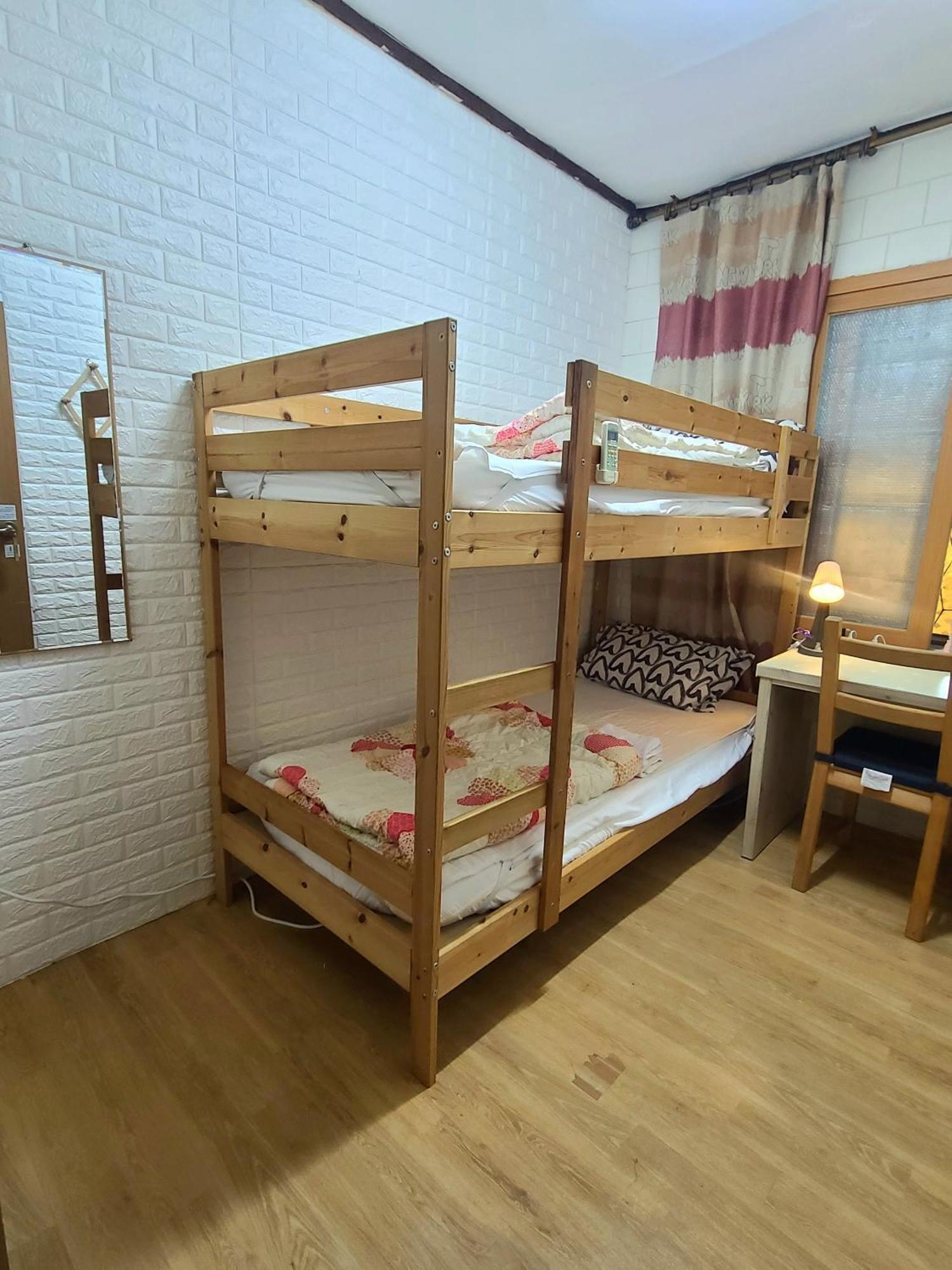 Guest house Apple Tree 2*