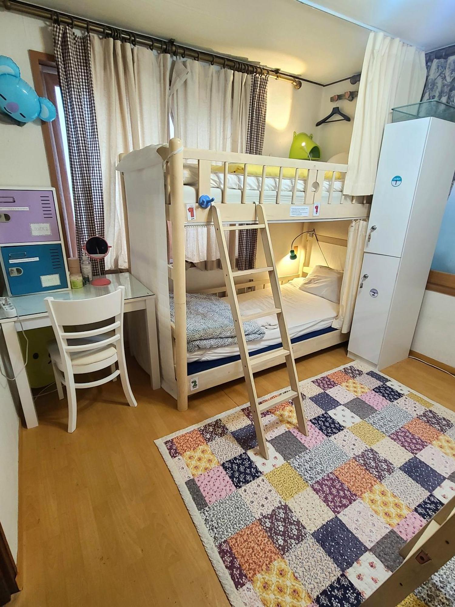 Apple Tree Guest house