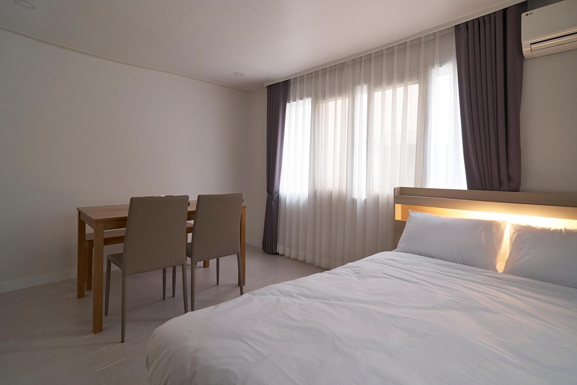 Apartment Jinsim House In Hongdea