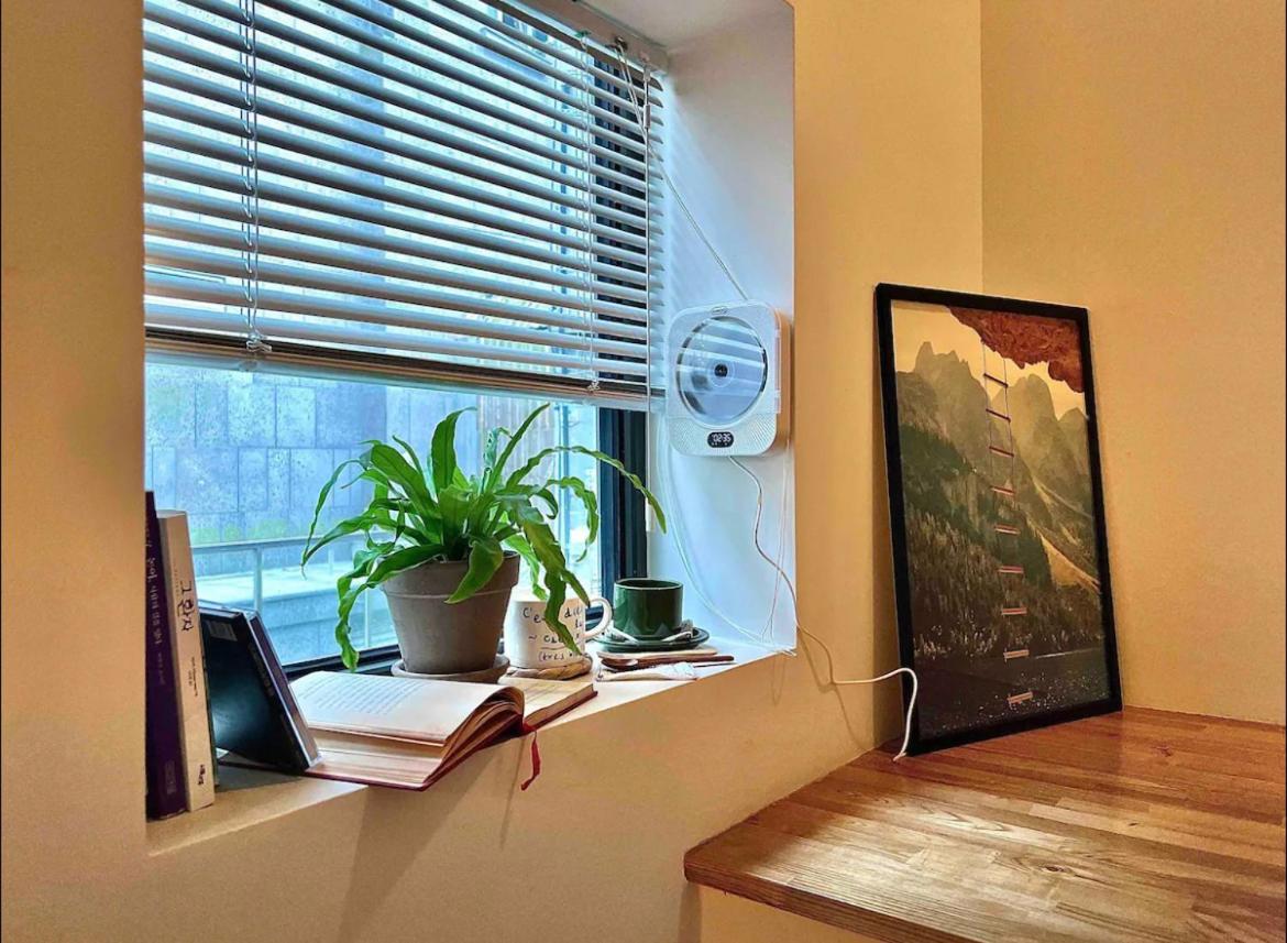 Korean Traditional Terrace House Apartment Seoul