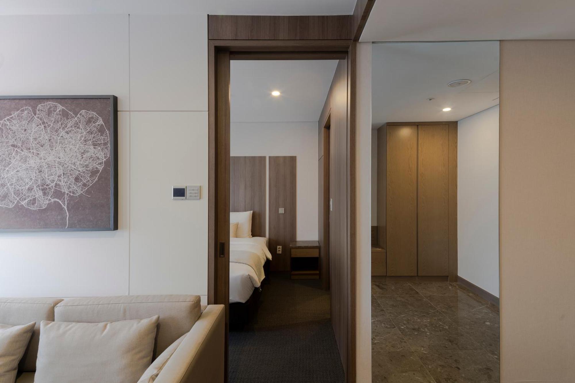 Hotel Amid 4*