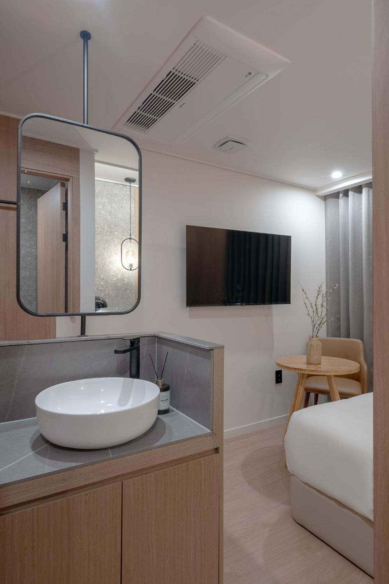 Glam Hotel Seoul