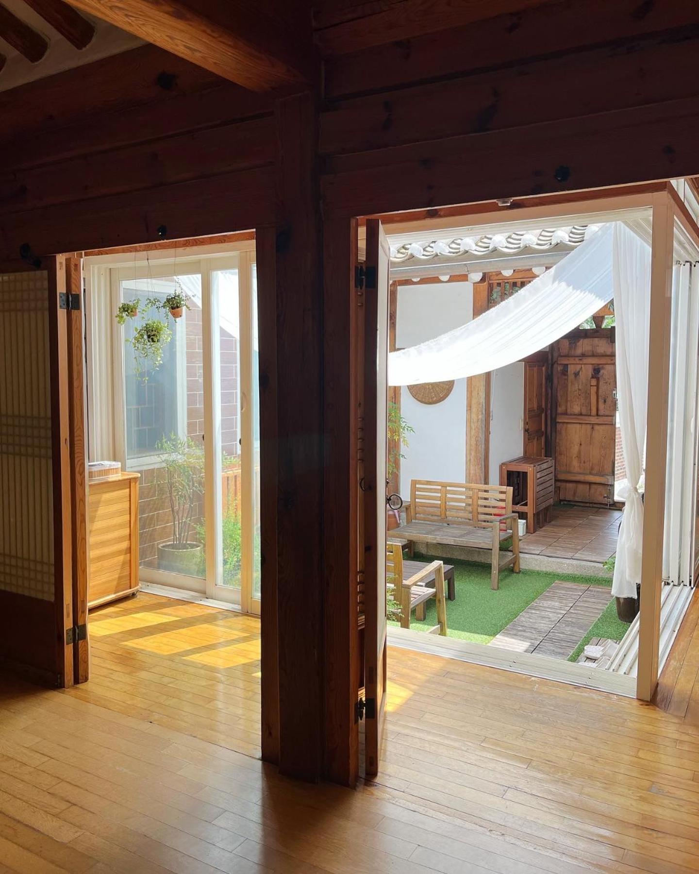 Guest house Seoulstory Hanok