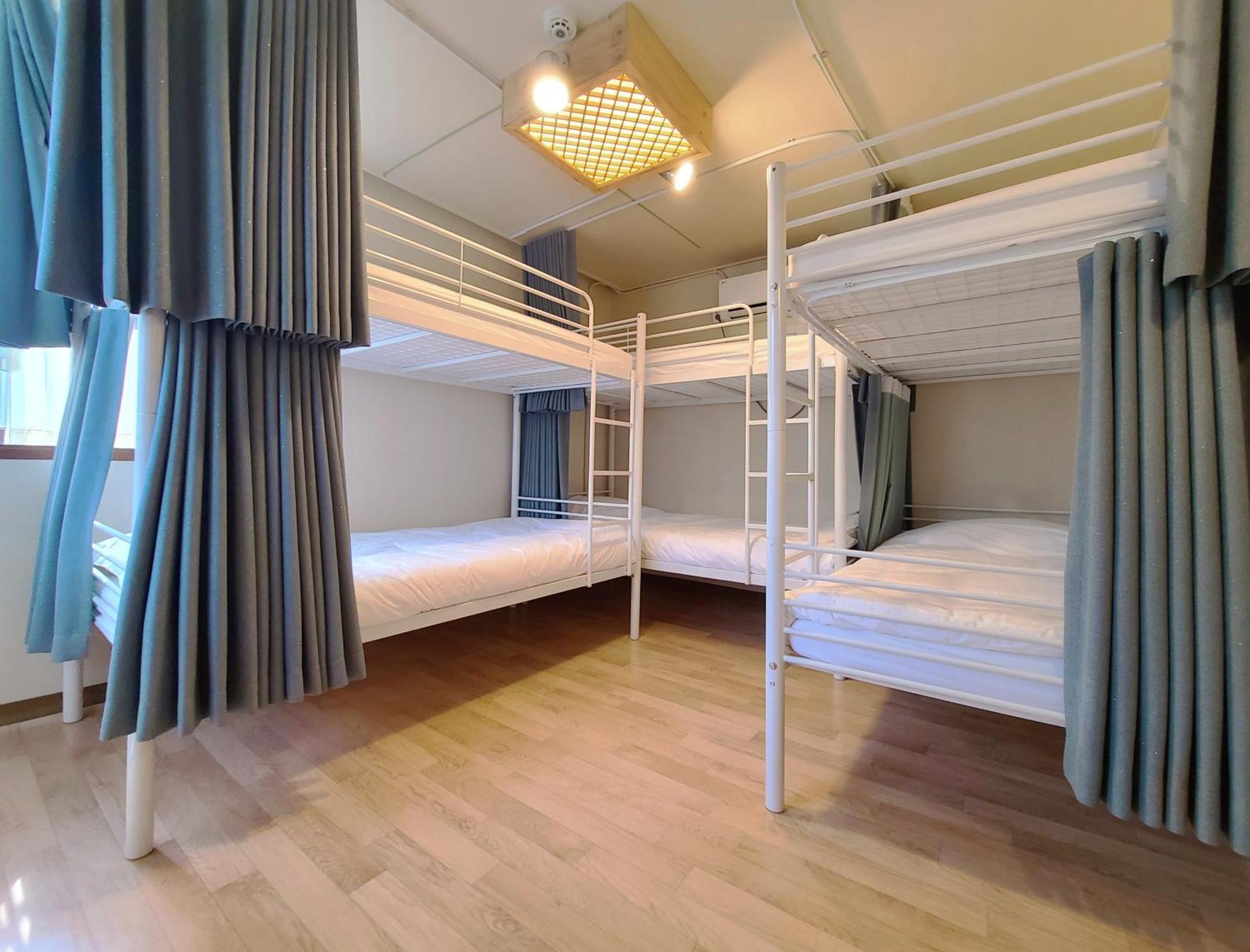 Batwo - For Foreigners Only Guest house *
